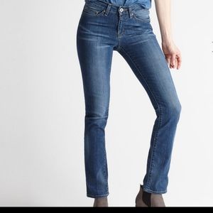 Yummie Straight Leg Classic Wash Jeans 33